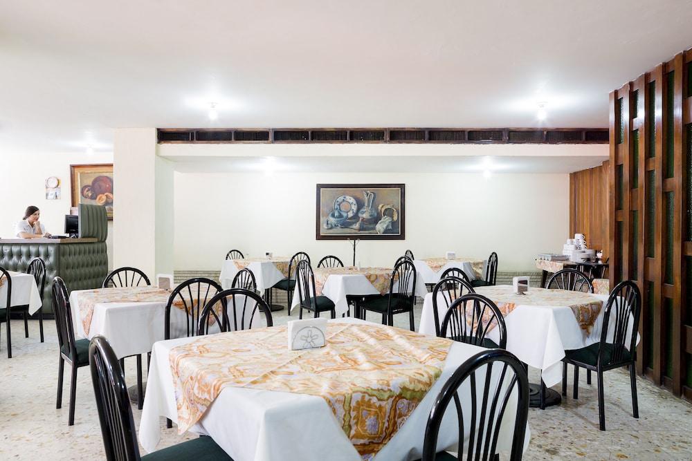 Hotel Maria Teresa Salamanca Ngoại thất bức ảnh